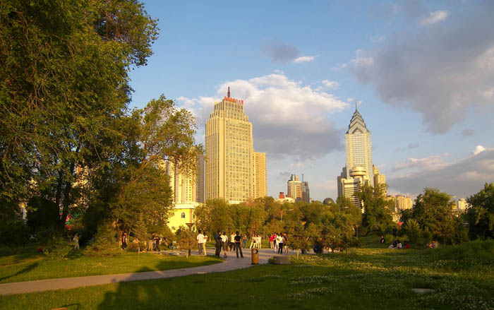 红山新世纪大厦